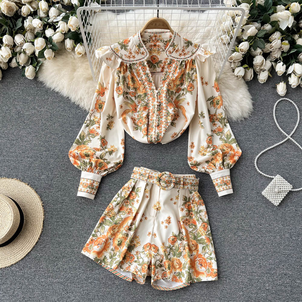 Turn Down Collar Floral Print Blouse And Shorts