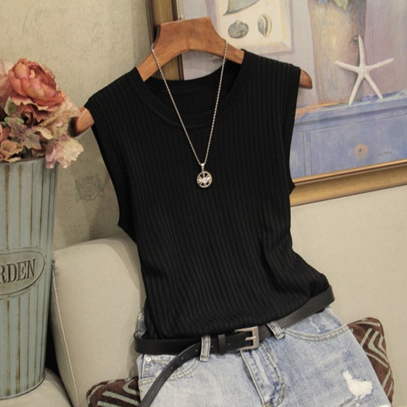 Sleeveless Blouse Women O-neck Knitted Blouse